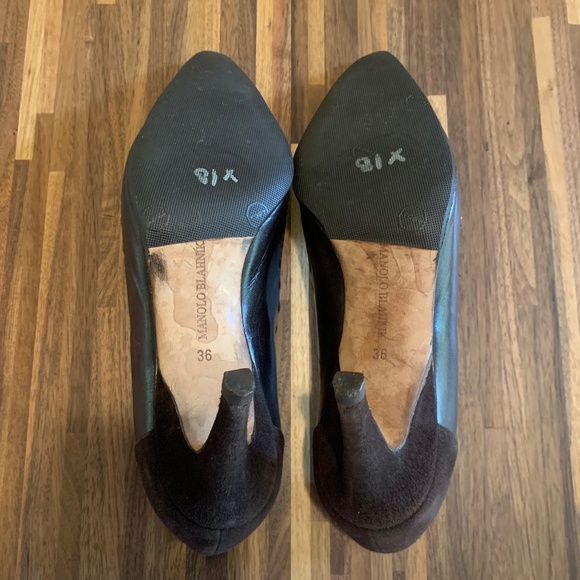 Vintage Manolo Blahnik Brown Suede Heels - Picture 8 of 12